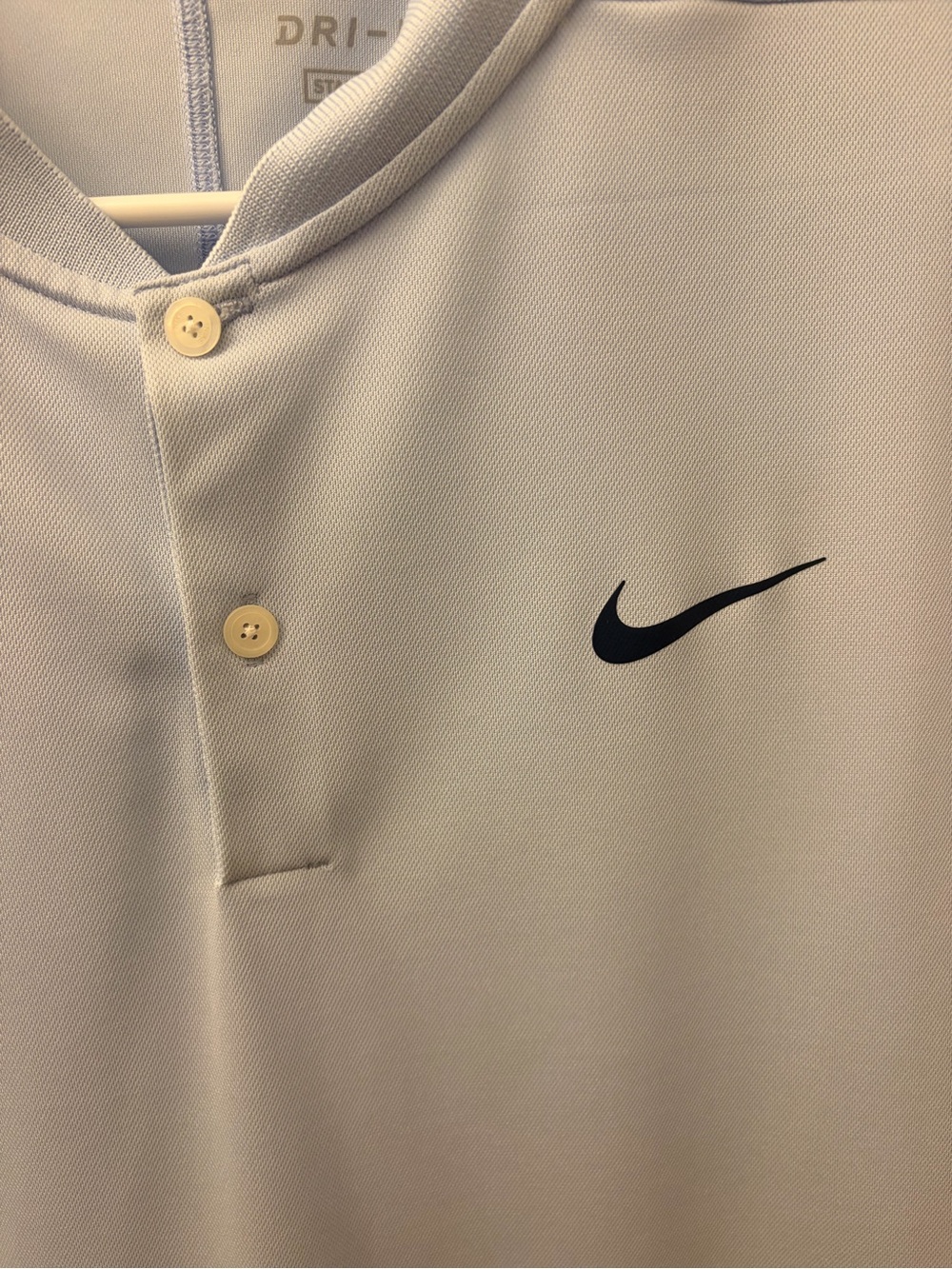 Nike Men's Light Blue Dri Fit Victory Polo - Picture 2 of 3